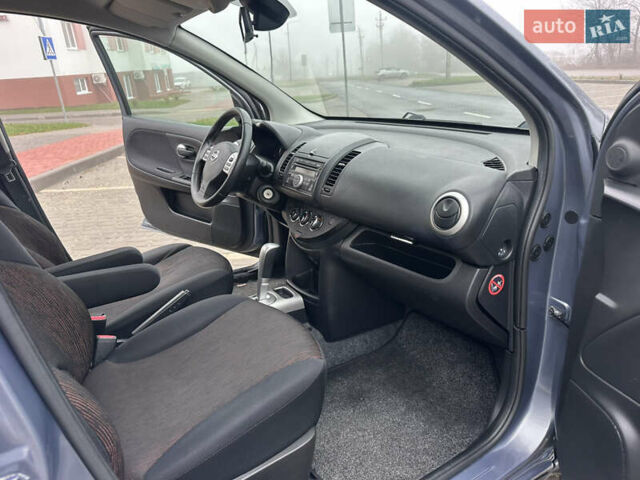 Сірий Ніссан Ноут, об'ємом двигуна 1.6 л та пробігом 173 тис. км за 7999 $, фото 27 на Automoto.ua