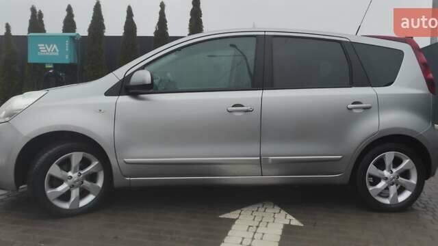 Серый Ниссан Ноут, объемом двигателя 1.6 л и пробегом 218 тыс. км за 6700 $, фото 3 на Automoto.ua