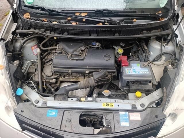 Сірий Ніссан Ноут, об'ємом двигуна 1.4 л та пробігом 250 тис. км за 5000 $, фото 5 на Automoto.ua