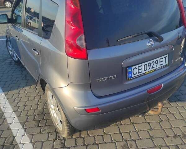Серый Ниссан Ноут, объемом двигателя 1.5 л и пробегом 250 тыс. км за 5200 $, фото 3 на Automoto.ua