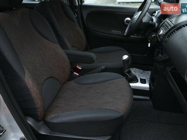 Серый Ниссан Ноут, объемом двигателя 1.4 л и пробегом 194 тыс. км за 5899 $, фото 36 на Automoto.ua