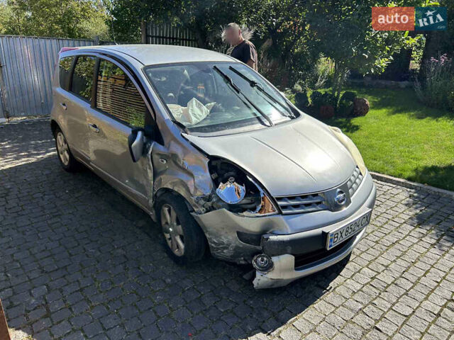 Сірий Ніссан Ноут, об'ємом двигуна 1.46 л та пробігом 270 тис. км за 2100 $, фото 1 на Automoto.ua