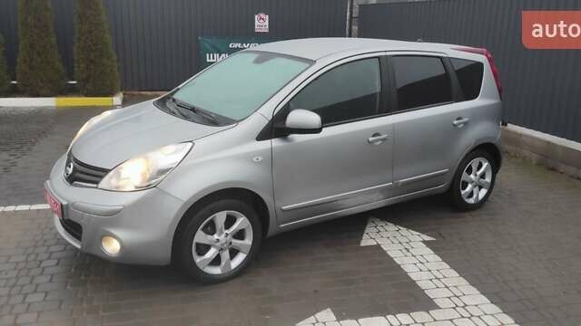 Серый Ниссан Ноут, объемом двигателя 1.6 л и пробегом 218 тыс. км за 6700 $, фото 28 на Automoto.ua