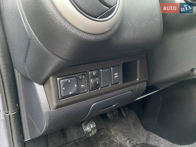 Сірий Ніссан Ноут, об'ємом двигуна 1.5 л та пробігом 191 тис. км за 6300 $, фото 12 на Automoto.ua