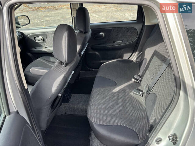 Ніссан Ноут 2009 у Хороле на Automoto.ua Сірий Ніссан Ноут, об'ємом двигуна 0 л та пробігом 214 тис. км за 5650 $, фото 31 на Automoto.ua