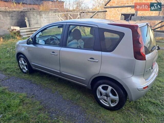 Сірий Ніссан Ноут, об'ємом двигуна 1.39 л та пробігом 146 тис. км за 6000 $, фото 3 на Automoto.ua