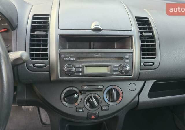 Серый Ниссан Ноут, объемом двигателя 1.4 л и пробегом 171 тыс. км за 6300 $, фото 12 на Automoto.ua