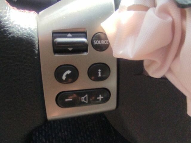 Серый Ниссан Ноут, объемом двигателя 0 л и пробегом 18 тыс. км за 3800 $, фото 14 на Automoto.ua