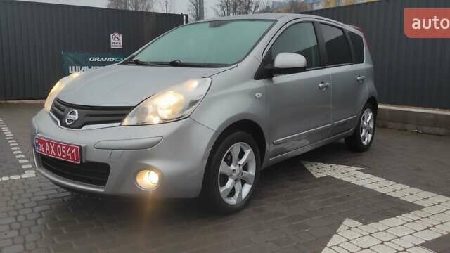 Серый Ниссан Ноут, объемом двигателя 1.6 л и пробегом 218 тыс. км за 6700 $, фото 27 на Automoto.ua