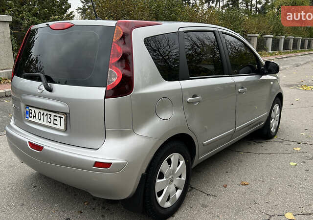 Ніссан Ноут 2009 у Умани на Automoto.ua Сірий Ніссан Ноут, об'ємом двигуна 1.6 л та пробігом 178 тис. км за 6400 $, фото 18 на Automoto.ua