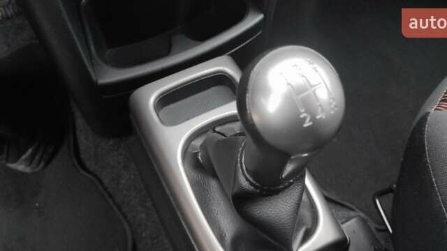 Серый Ниссан Ноут, объемом двигателя 1.6 л и пробегом 218 тыс. км за 6700 $, фото 22 на Automoto.ua