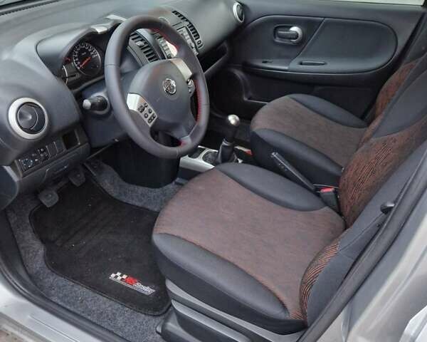 Серый Ниссан Ноут, объемом двигателя 1.4 л и пробегом 187 тыс. км за 6250 $, фото 1 на Automoto.ua