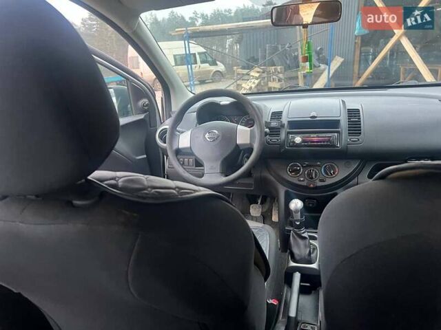 Серый Ниссан Ноут, объемом двигателя 1.39 л и пробегом 180 тыс. км за 5395 $, фото 1 на Automoto.ua