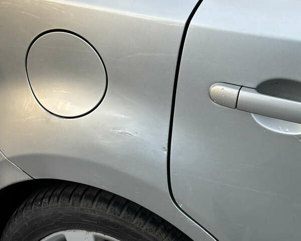 Серый Ниссан Ноут, объемом двигателя 1.46 л и пробегом 298 тыс. км за 6200 $, фото 8 на Automoto.ua