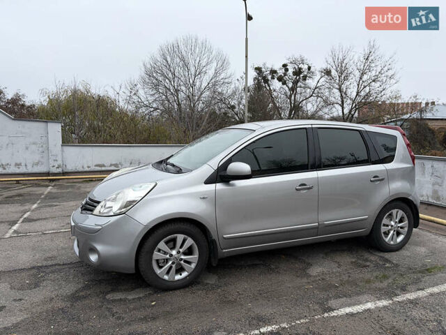 Сірий Ніссан Ноут, об'ємом двигуна 1.6 л та пробігом 166 тис. км за 6450 $, фото 4 на Automoto.ua