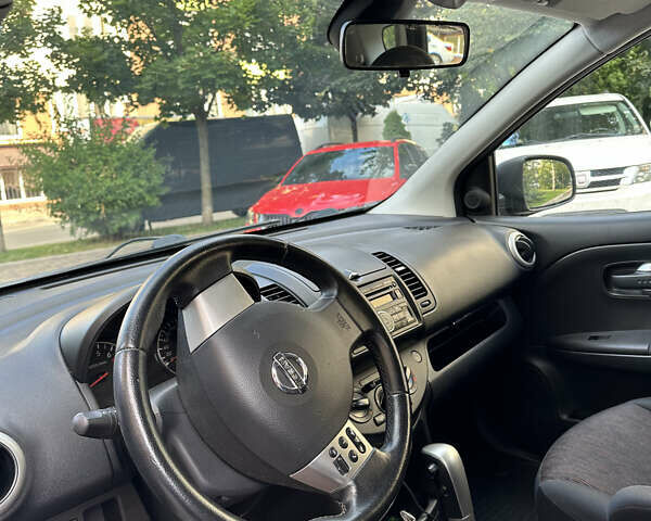 Сірий Ніссан Ноут, об'ємом двигуна 1.6 л та пробігом 163 тис. км за 7800 $, фото 7 на Automoto.ua