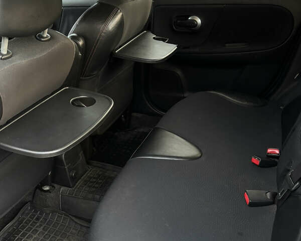 Серый Ниссан Ноут, объемом двигателя 1.46 л и пробегом 298 тыс. км за 6200 $, фото 23 на Automoto.ua