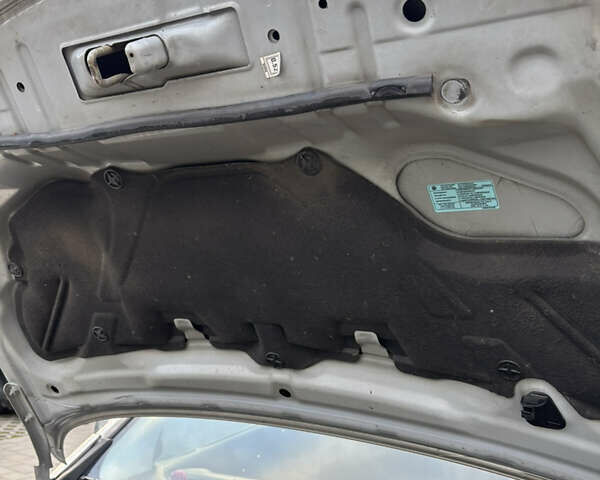 Серый Ниссан Ноут, объемом двигателя 1.46 л и пробегом 298 тыс. км за 6200 $, фото 12 на Automoto.ua