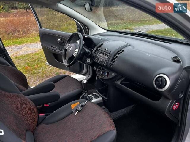 Серый Ниссан Ноут, объемом двигателя 1.39 л и пробегом 239 тыс. км за 6200 $, фото 37 на Automoto.ua