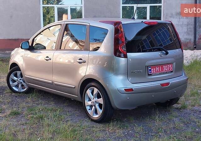 Сірий Ніссан Ноут, об'ємом двигуна 1.6 л та пробігом 183 тис. км за 5750 $, фото 2 на Automoto.ua