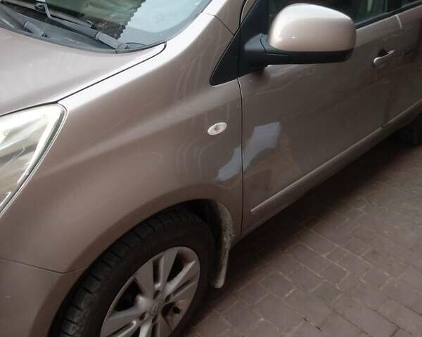 Сірий Ніссан Ноут, об'ємом двигуна 1.46 л та пробігом 210 тис. км за 5500 $, фото 9 на Automoto.ua