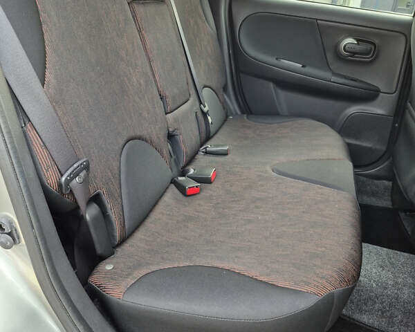 Сірий Ніссан Ноут, об'ємом двигуна 1.4 л та пробігом 187 тис. км за 5999 $, фото 16 на Automoto.ua