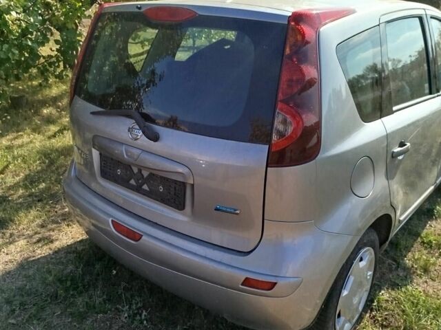 Сірий Ніссан Ноут, об'ємом двигуна 1.4 л та пробігом 2 тис. км за 447 $, фото 1 на Automoto.ua