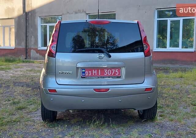 Сірий Ніссан Ноут, об'ємом двигуна 1.6 л та пробігом 183 тис. км за 5750 $, фото 8 на Automoto.ua