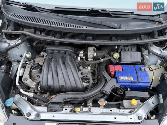 Сірий Ніссан Ноут, об'ємом двигуна 1.6 л та пробігом 166 тис. км за 6450 $, фото 21 на Automoto.ua