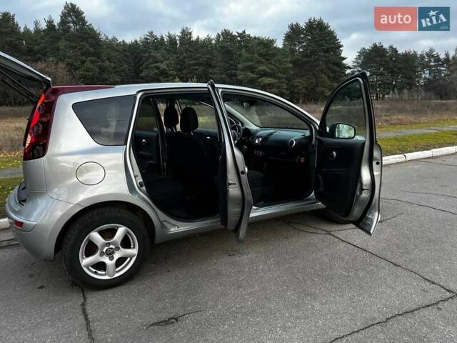 Сірий Ніссан Ноут, об'ємом двигуна 1.6 л та пробігом 159 тис. км за 6700 $, фото 43 на Automoto.ua