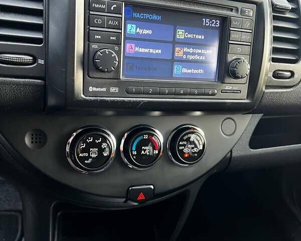 Сірий Ніссан Ноут, об'ємом двигуна 1.6 л та пробігом 159 тис. км за 6700 $, фото 17 на Automoto.ua