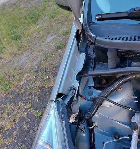 Сірий Ніссан Ноут, об'ємом двигуна 1.6 л та пробігом 183 тис. км за 5750 $, фото 42 на Automoto.ua