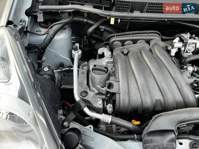 Сірий Ніссан Ноут, об'ємом двигуна 1.6 л та пробігом 159 тис. км за 6700 $, фото 51 на Automoto.ua