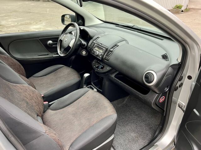 Серый Ниссан Ноут, объемом двигателя 1.6 л и пробегом 166 тыс. км за 7950 $, фото 19 на Automoto.ua