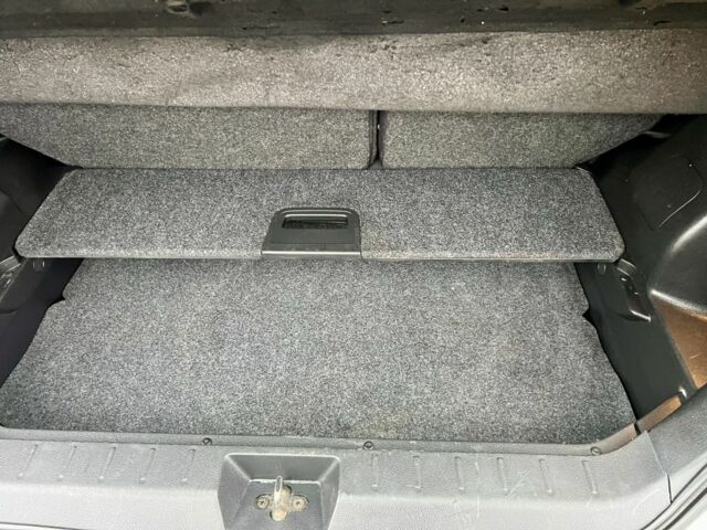 Серый Ниссан Ноут, объемом двигателя 1.6 л и пробегом 166 тыс. км за 7950 $, фото 22 на Automoto.ua