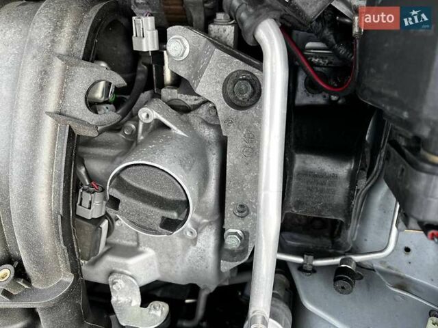 Сірий Ніссан Ноут, об'ємом двигуна 1.6 л та пробігом 159 тис. км за 6700 $, фото 56 на Automoto.ua