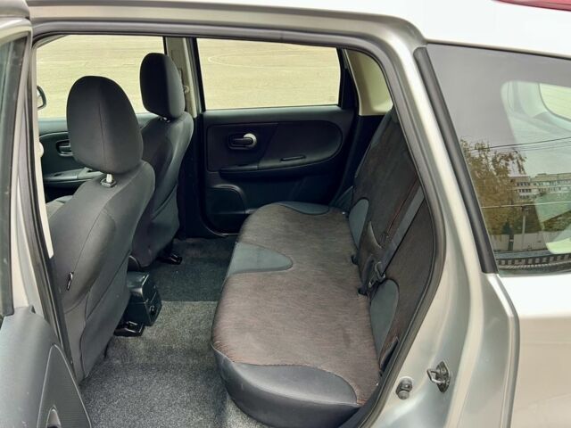 Серый Ниссан Ноут, объемом двигателя 1.6 л и пробегом 166 тыс. км за 7950 $, фото 17 на Automoto.ua