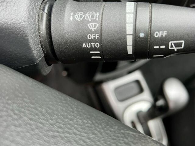 Серый Ниссан Ноут, объемом двигателя 1.6 л и пробегом 166 тыс. км за 7950 $, фото 18 на Automoto.ua