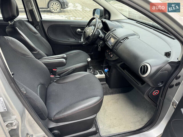 Серый Ниссан Ноут, объемом двигателя 1.6 л и пробегом 165 тыс. км за 6250 $, фото 25 на Automoto.ua