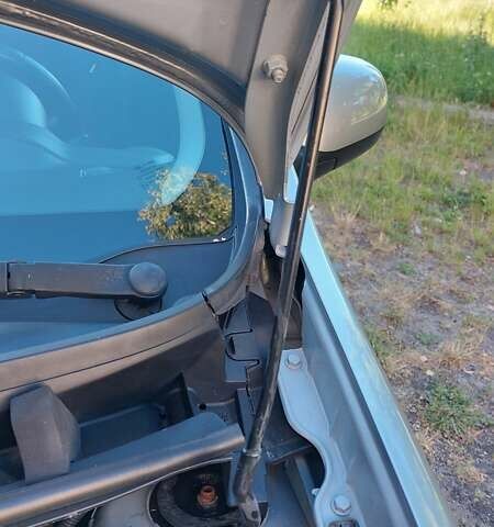 Сірий Ніссан Ноут, об'ємом двигуна 1.6 л та пробігом 183 тис. км за 5750 $, фото 40 на Automoto.ua