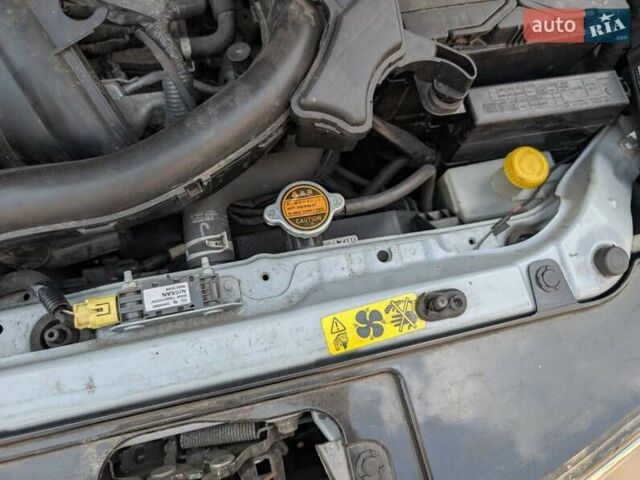 Серый Ниссан Ноут, объемом двигателя 1.6 л и пробегом 246 тыс. км за 6900 $, фото 18 на Automoto.ua