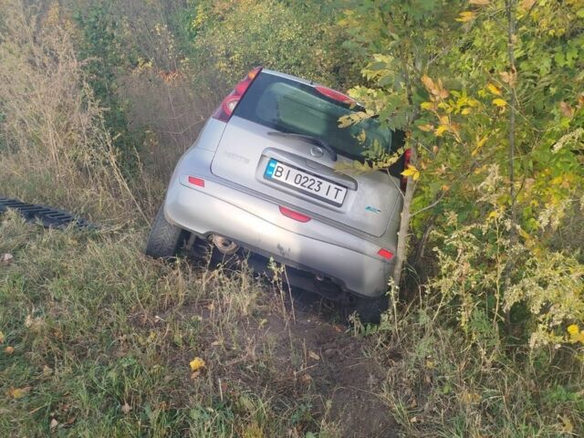 Сірий Ніссан Ноут, об'ємом двигуна 1.4 л та пробігом 2 тис. км за 447 $, фото 8 на Automoto.ua