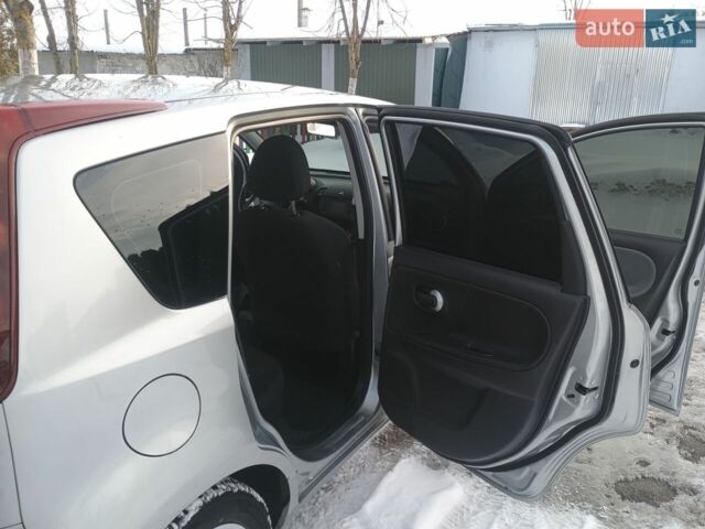 Сірий Ніссан Ноут, об'ємом двигуна 1.5 л та пробігом 230 тис. км за 6099 $, фото 8 на Automoto.ua