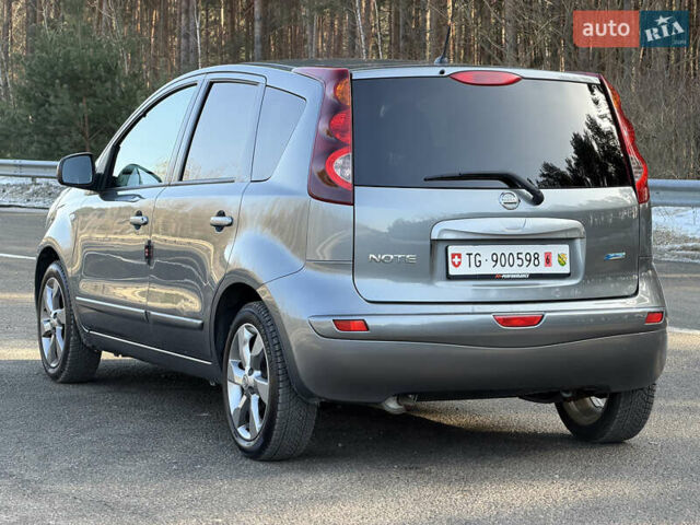 Сірий Ніссан Ноут, об'ємом двигуна 1.4 л та пробігом 212 тис. км за 6299 $, фото 5 на Automoto.ua