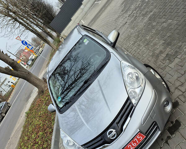 Сірий Ніссан Ноут, об'ємом двигуна 1.4 л та пробігом 187 тис. км за 5999 $, фото 2 на Automoto.ua