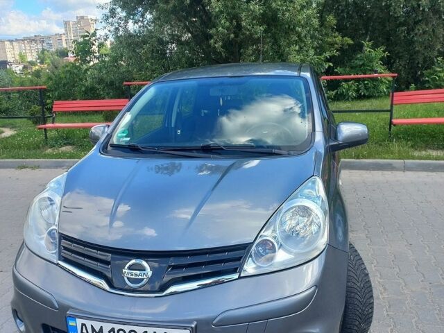 Сірий Ніссан Ноут, об'ємом двигуна 1.39 л та пробігом 157 тис. км за 5000 $, фото 1 на Automoto.ua