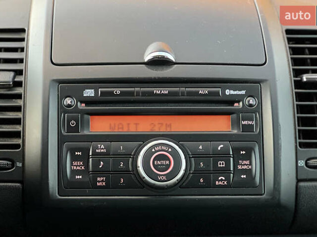 Сірий Ніссан Ноут, об'ємом двигуна 1.39 л та пробігом 122 тис. км за 4800 $, фото 12 на Automoto.ua