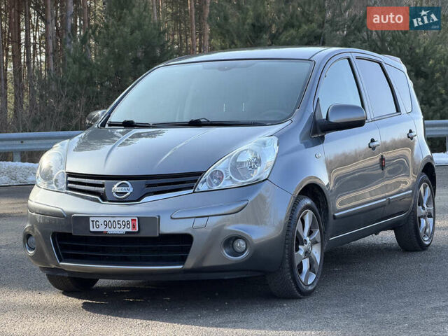 Сірий Ніссан Ноут, об'ємом двигуна 1.4 л та пробігом 212 тис. км за 6299 $, фото 2 на Automoto.ua