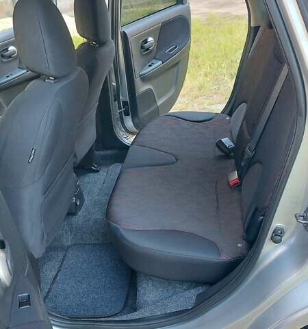 Сірий Ніссан Ноут, об'ємом двигуна 1.6 л та пробігом 183 тис. км за 5750 $, фото 32 на Automoto.ua