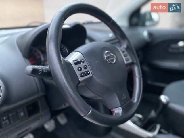 Серый Ниссан Ноут, объемом двигателя 1.6 л и пробегом 148 тыс. км за 6890 $, фото 16 на Automoto.ua